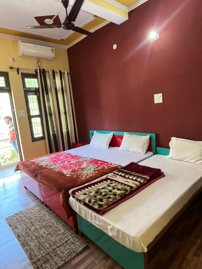 Girish Alay Home Stay Rudraprayag ภายนอก รูปภาพ